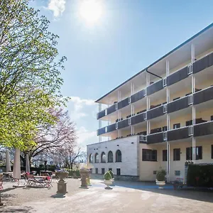 4* Otel Rex