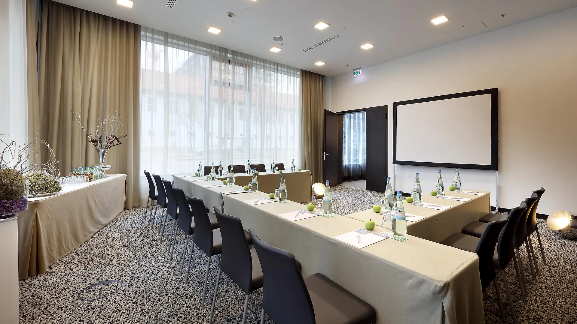 Eurostars Grand Central Munich Hotel